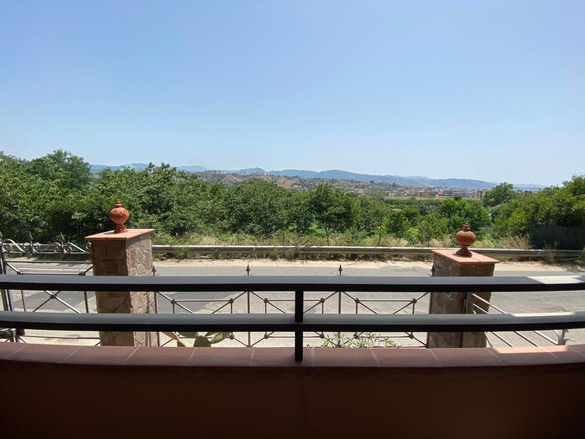 All'Anoneto B&B Catona Di Reggio Calabria Екстериор снимка